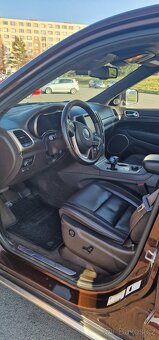 Jeep Grand Cherokee Summit 5.7 HEMI, možnost odpočtu - 11