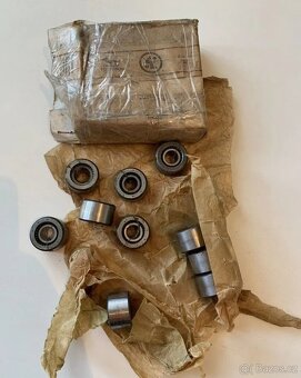 Svíčky fajfky CCCP klakson benzinový ventil KP-15A - 11