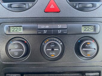 VW Caddy 1,9 TDi Aut.Klima, Tažné, AKU - 11