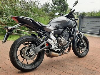Yamaha MT-07 - 11