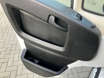 Opel Movano 6MÍST 2,2CDTi 140 L3H2 EDITION - 11