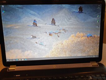 HP Pavilion dv7 (i7-2630QM, 8GB RAM, Radeon HD 6770M, 17.3" - 11