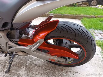 Honda Hornet 600 - 11