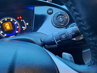 Honda Civic, 1.8i-vtec AUTOMAT nová STK - 11