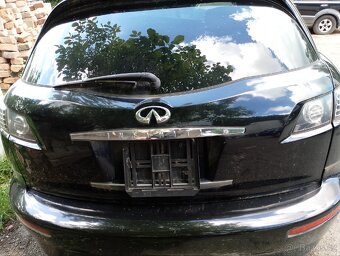 Infiniti FX35 nahradni dily - 11