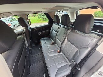 Land Rover Discovery 5 - 11