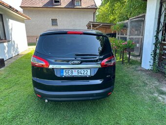 Ford S-Max - 11