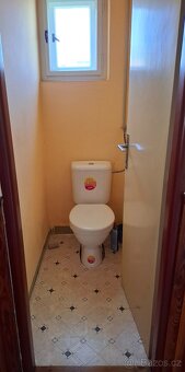 Prodej rodinného domu 4+1 se zahradou v Ronově nad Doubravou - 11