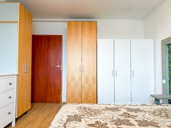 Prodej prostorného domu v Kyjově - 11