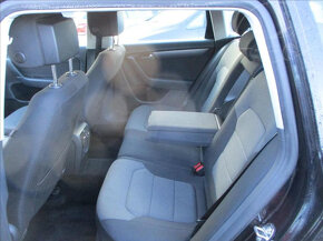 Volkswagen Passat 2,0 TDI 103kW DSG TAŽNÉ ZAŘÍZENÍ - 11