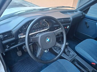 BMW E30 320i Coupe 1983 - 11