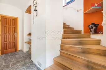 Prodej rodinného domu, 262 m², Velemín - 11