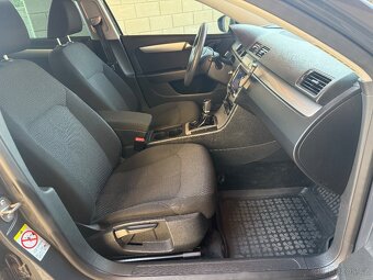 VW PASSAT 1.6TDI 77KW B7,2012,6Q MANUAL,NAVIGACE. - 11