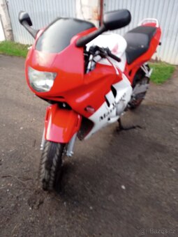 HONDA CBR 600 RR 1998 - 11