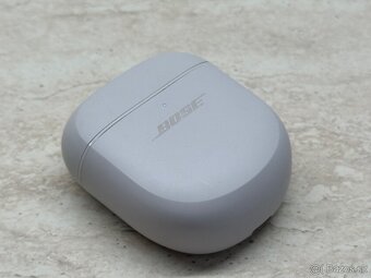 Bose QuietComfort Ultra Earbuds Silver - 11
