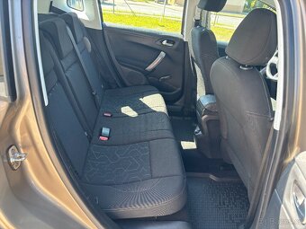 Peugeot 2008 1.2i 60kw, nová TK do 06/2027 - 11
