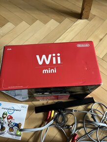 Nintendo Wii mini - 11