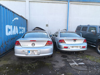 Na prodej 2003 Chrysler Sebring 2,4i - 11