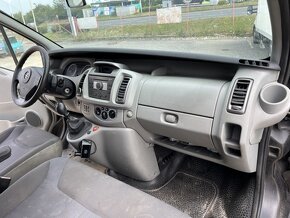 Prodám Opel Vivaro 2.5 CDTi, 107kw. Komisní prodej. - 11