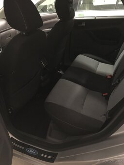 Ford Focus - 11