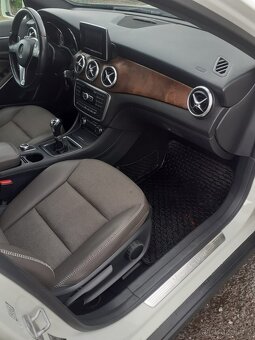 Mercedes-Benz GLA 200 2.1 CDI 2014 - 11