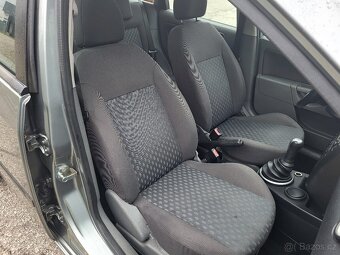 Ford Fiesta MK5 1.4i benzin - 11