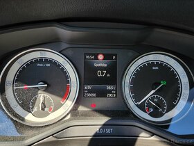 Škoda Superb III fl combi 2.0TDI 110kW DSG DPH na splátky - 11