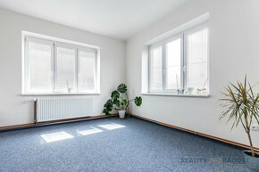 Pronájem bytu 2+1 60 m² v Hodoníně - 11