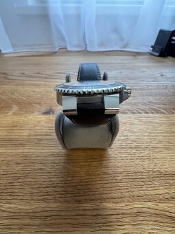 Hodinky Oris Aquis Date + dva praktické dárky zdarma - 11