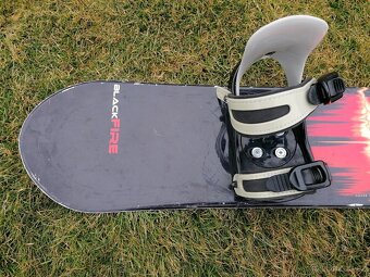 Snowboard 125cm komplet - 11