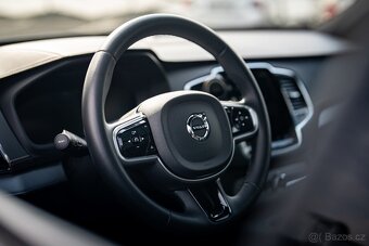 Volvo XC90 B6 - 221 KW // R-Design, AWD, benzín, kůže - 11