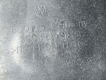 VW PASSAT B6 - 3C nárazník 4x PDC LC8Z - 3C0807221 - 11