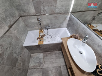 Prodej bytu 2+1, 52 m², Ostrava, ul. náměstí Antonie Bejdové - 11