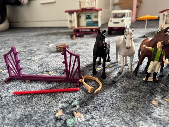 Schleich - 11
