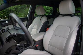 Hyundai Tucson 1.6 T-GDi Premium A/T 4x4 - 11