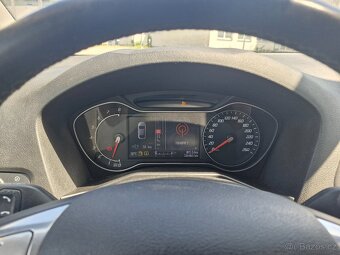 Ford Mondeo Titanium 1,6 benzín 118 kw 2011 - 11