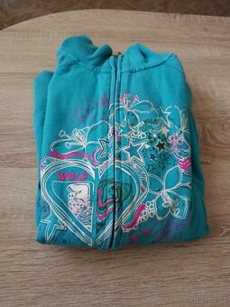 Dívčí trička a mikiny - 11