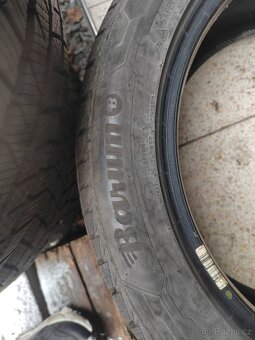 Prodám zánovní zimní pneu 205/55/17 Barum polaris 5 V XL - 11