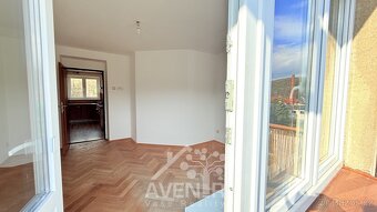 Prodej bytu 2+1 s balkónem, Úpice, ev.č. 00163 - 11