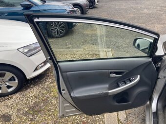 Toyota Prius 1,8 VVT-i HSD Comfort - 11
