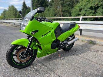 Kawasaki Gpx 600 - 11