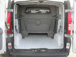 Opel Vivaro 2,0 CDTI 6 Míst Klima 229.000Kč - 11