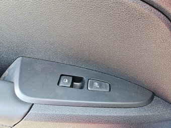 KIA SPORTAGE 1.6 T-GDI (150 k) r.v. 2022, 1. MAJITEL - 11