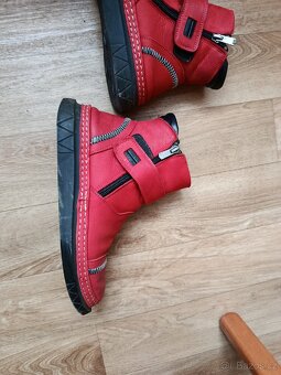 Prodám zimní obuv dámskou ,kvalitní,značkovou. - 11