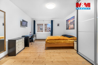 Prodej bytu 4+1 v rodinném domě, 218 m², Velvary - 11