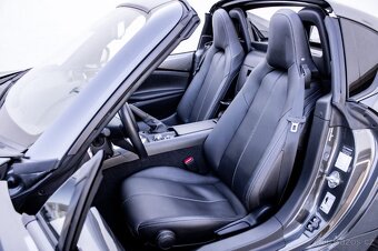 Mazda MX-5 RF 2.0i 135kw 2022 - Samosvor - HardTop - 11