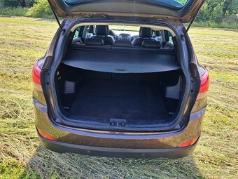 Hyundai IX35 2.0CRDi 4x4 Koupeno v ČR,2.Majitel - 11