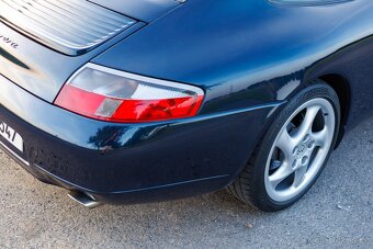 Porsche 911 996 Carrera 2 - 11