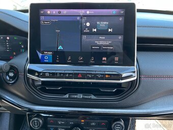 Jeep Compass Trailhawk 4Xe 1.3i PHEV 177 kW Plug-in hybrid - 11