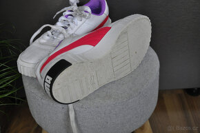 bílé kožené tenisky Puma vel. 38 - 11
